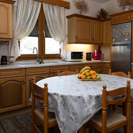 Antonis Holiday home