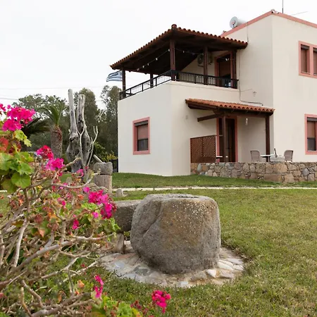 Antonis Holiday home *