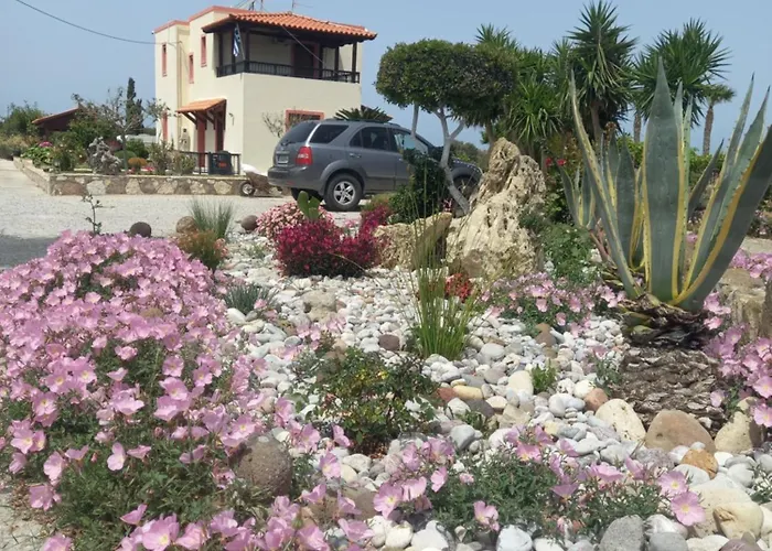 Semesterbostad Antonis *