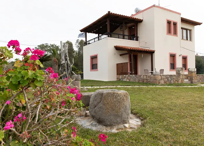 Antonis Holiday home *